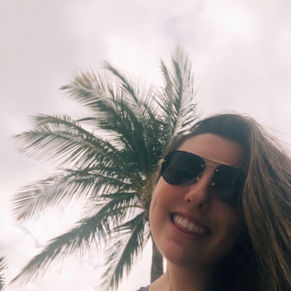 Meet your Posher, Elizabeth